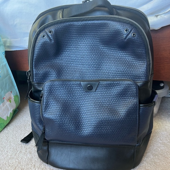 bringing a laptop while backpacking reddit Small & Slim Expandable Backpack for Men Waxed Canvas Color:Blue Spruce And Abyss BAGSMART Camera Bag for